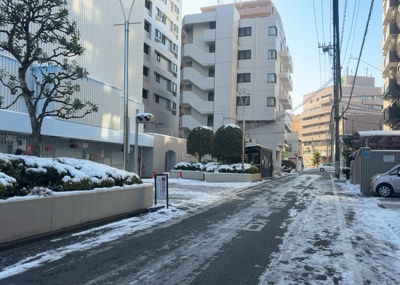 【展望】 | ダイアパレス淵野辺Ⅲ | 眺望を気にして物件を探す場合、前面に建物が建っていないか現地で確認しましょう！前面に建物があると景色はもちろん、日当たりや風通しにも影響が出てきます。住んだ時のことを想像しながら現地見学をしましょう。