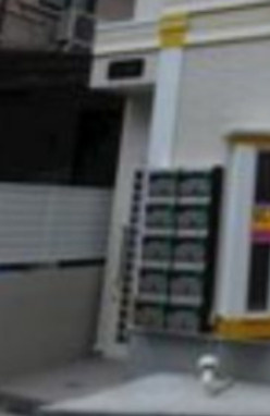 エース鷺宮のエントランス