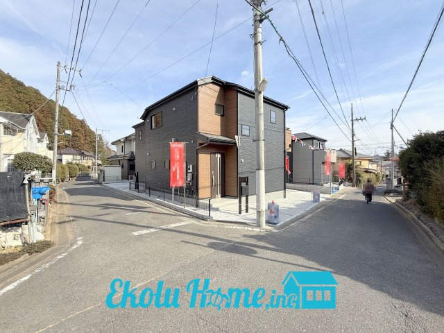 あきる野市五日市第10　全4棟　1号棟の前面道路含む現地写真|2026年3月撮影
