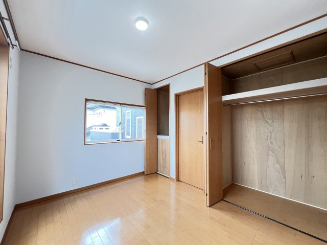 大和郡山市池沢町　の子供部屋|洋室6帖　収納たっぷりです。