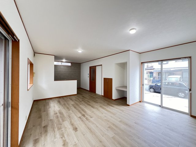 大和郡山市池沢町　の居間・リビング|広々としたLDK19.5帖