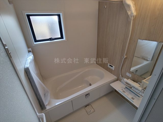【浴室】 | 比企郡鳩山町松ヶ丘１丁目　全１棟 | 落ち着いた空間のお風呂です