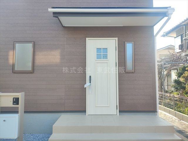 【構造・工法・仕様】 | 比企郡鳩山町松ヶ丘１丁目　全１棟 | ゆったりとした玄関です