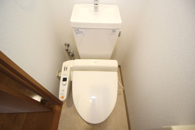 プルミエールのトイレ|コンパクトで使いやすいトイレです