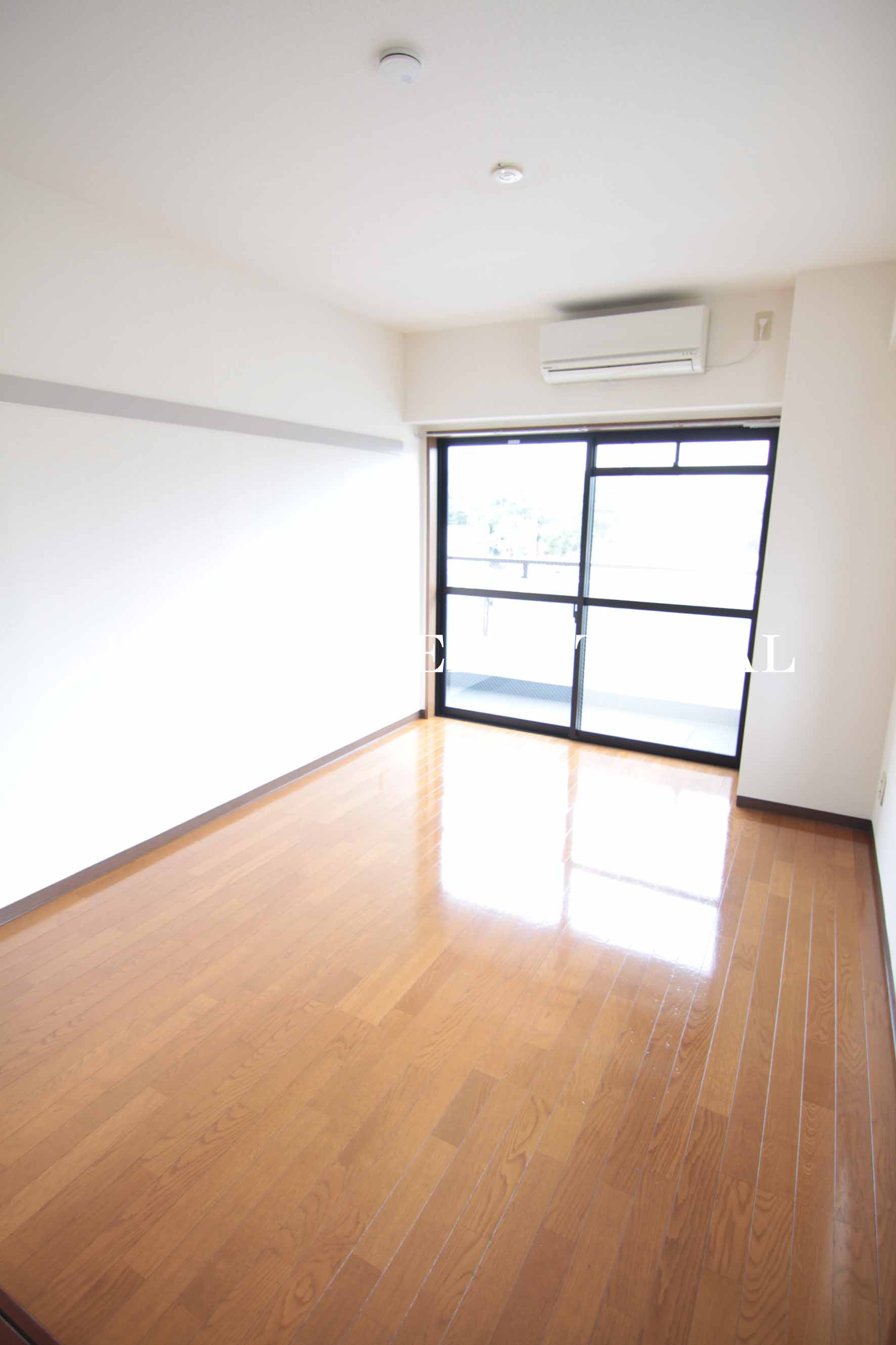 レジデンス雅鷺の寝室|他部屋参考写真です