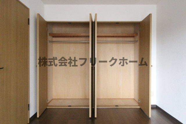 武蔵野市吉祥寺本町１丁目の賃貸マンションの収納