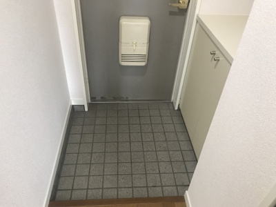 【玄関】 | レジデンス中島