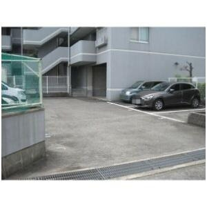 【駐車場】 | レジデンス中島