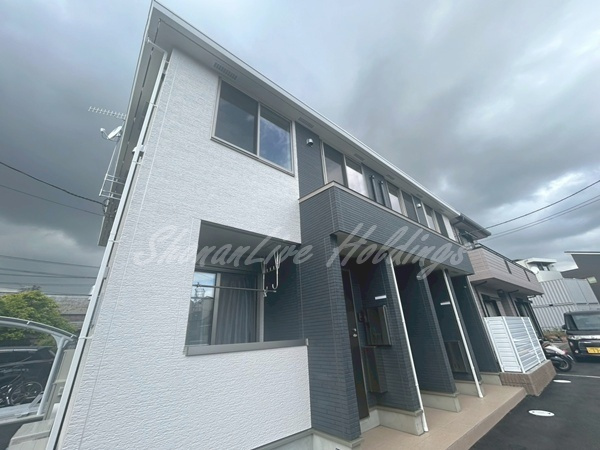 藤沢市羽鳥４丁目のアパート