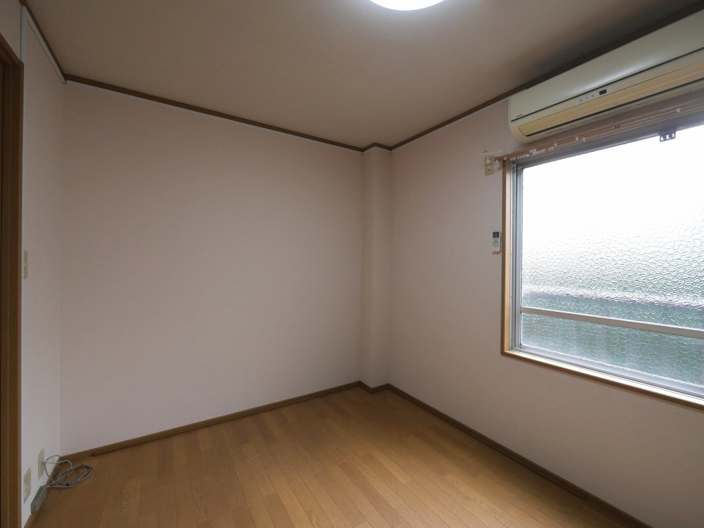 大阪市中央区玉造２丁目の賃貸マンションの居間・リビング