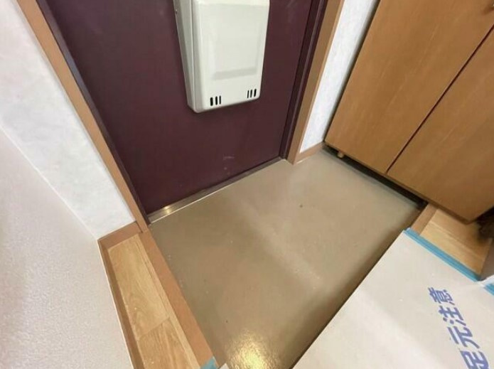 パルティール昭島の玄関