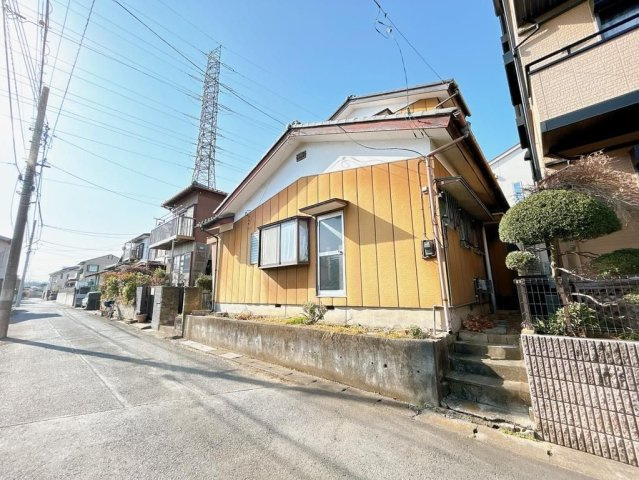 日高市高萩　中古戸建の外観