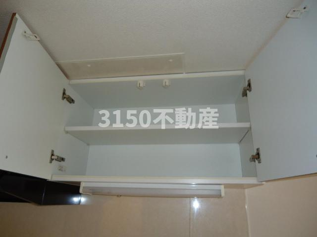 プチコートのキッチン|キッチン吊戸棚（イメージ）