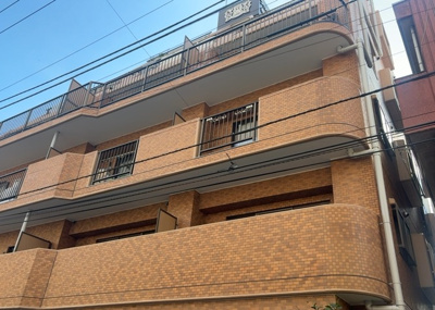 【構造・工法・仕様】 | ライオンズマンション相模原中央 | ＳＲＣ造は強度や耐震性の面でもRC造と比べて優れています。そのため、10階建以上の高層または超高層マンションなどの建築にも多く採用されています。柱や梁などのサイズが小さくても高い耐震性を確保できます。