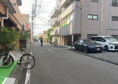 【展望】 | ライオンズマンション相模原中央 | 眺望を気にして物件を探す場合、前面に建物が建っていないか現地で確認しましょう！前面に建物があると景色はもちろん、日当たりや風通しにも影響が出てきます。住んだ時のことを想像しながら現地見学をしましょう。