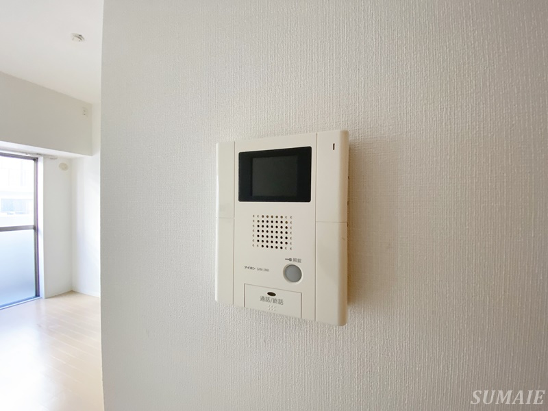 UPWARDのセキュリティ|モニター付きインターホンです☆