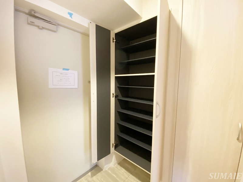 UPWARDの収納|シューズボックスです☆