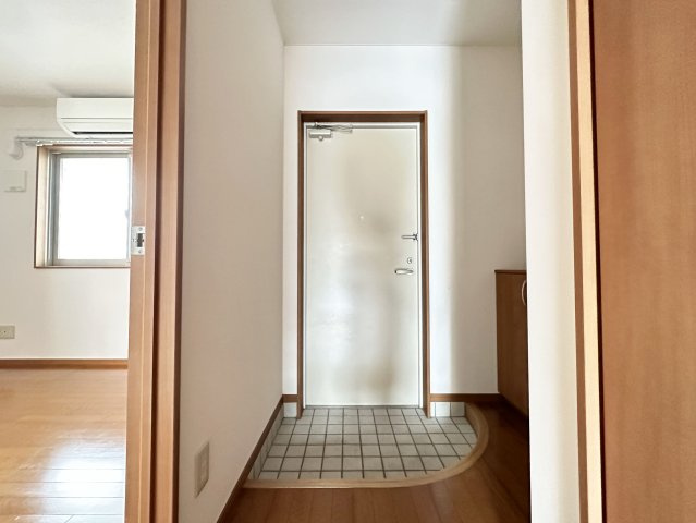 アルベールSEIの玄関