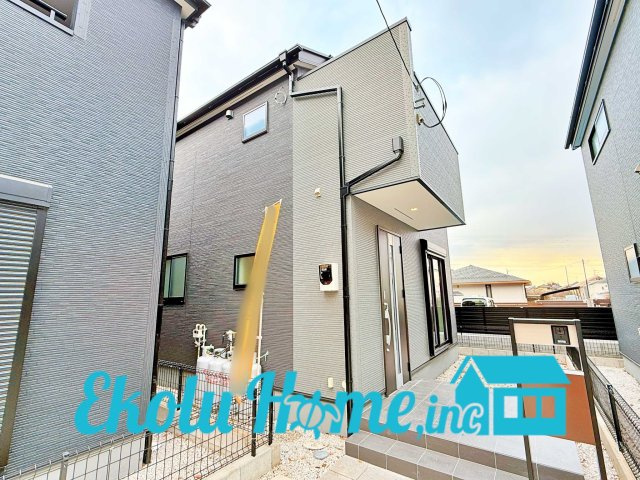 羽村市小作台第７　全６棟　4号棟の外観