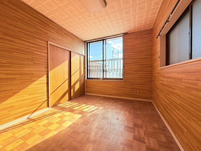 日立市川尻町中古住宅の洋室