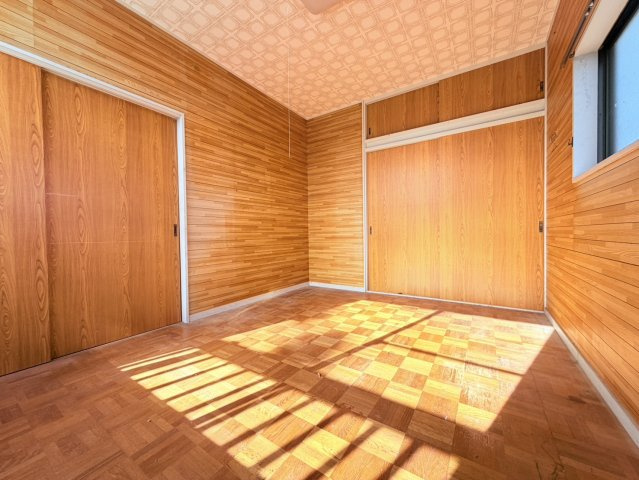 日立市川尻町中古住宅の洋室