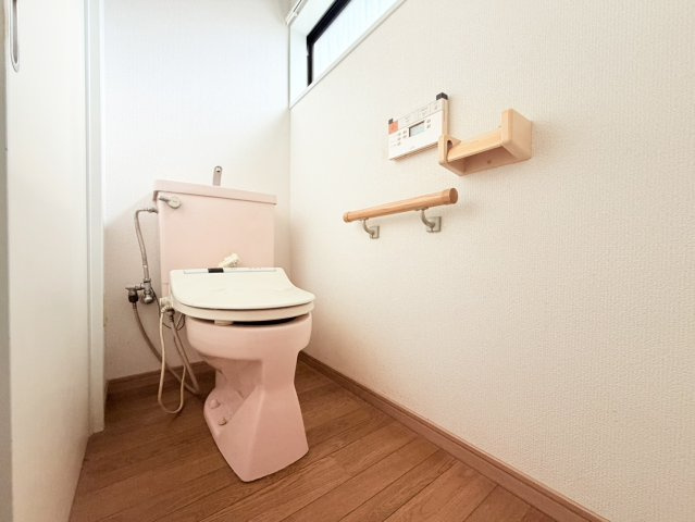 日立市川尻町中古住宅のトイレ