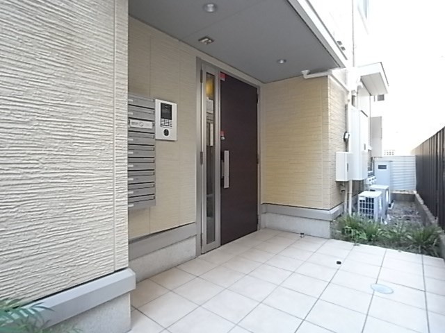 モアレ森南の外観