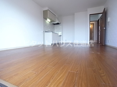 【居間・リビング】 | アヴィタンテ加納Ｂ棟