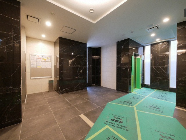 アスヴェル大阪サウスキャナルのロビー