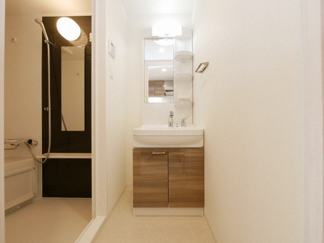 アスヴェル大阪サウスキャナルの独立洗面台