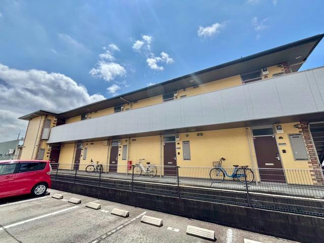 クルールアヴニールの外観