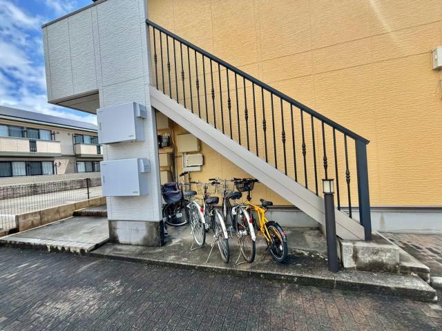 クルールアヴニールのその他