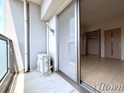 【バルコニー】 | プライマル名古屋吹上 | 開放的で明るい空間を演出してくれるバルコニーです