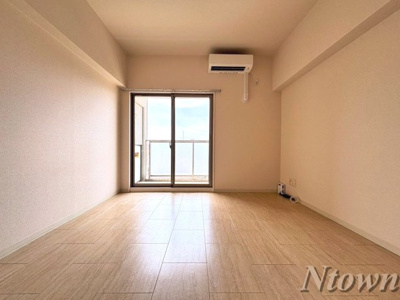 【その他】 | プライマル名古屋吹上 | おしゃれな居間です