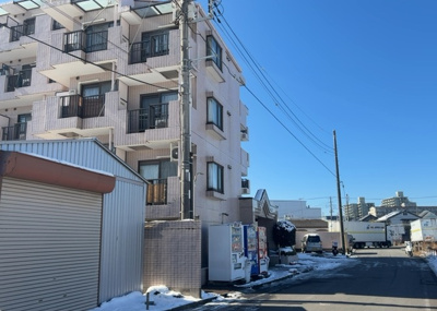 【外観】 | ライオンズマンション南橋本第２ | マンションの外観は非常に重要なポイントです！外観の善し悪しは資産価値に大きな影響を与えます。外観のいいマンションを購入することで、高値で売却がしやすく、買い手が見つかりやすいというメリットがあります。