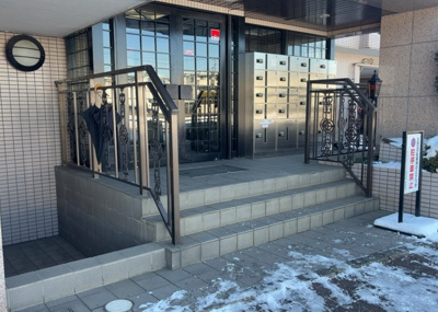 【内装】 | ライオンズマンション南橋本第２ | 共用部分は、一棟の建物に住む区分所有者全員が共同で所有するとし、共用部分の管理、補修などは、区分所有者で形成される管理組合が行います。個人の判断で勝手に変更することはできませんので覚えておきましょう。