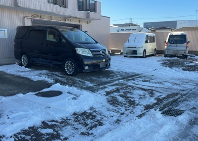 【駐車場】 | ライオンズマンション南橋本第２ | 駐車場と明記されていても、最小スペースでつくられた駐車場だと大型車は駐車できなかったり、出入りしにくくなったりする可能性があります。お車のサイズと購入したい物件の駐車場のサイズを現地で確認しましょう。