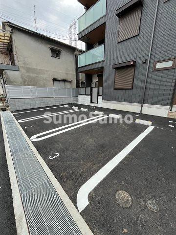 ウエスト　ポトスの駐車場|駐車場に車を止められます