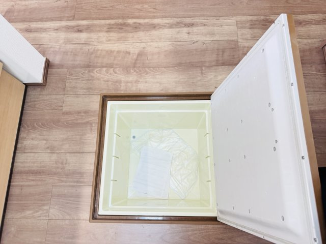 葛飾区東水元５丁目新築戸建【東水元小学校：5分】のキッチン|キッチン床下収納