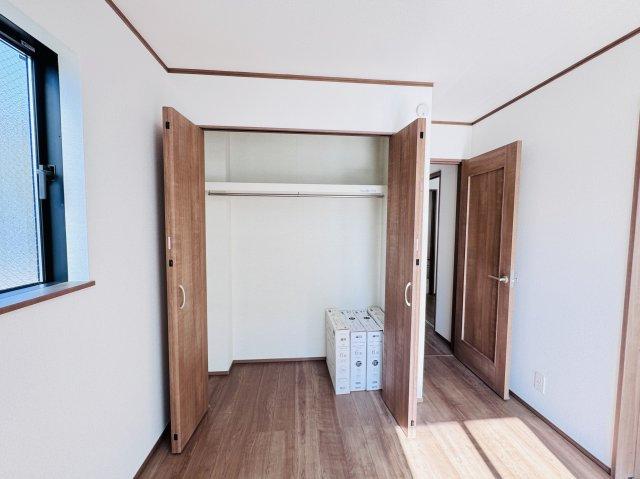 葛飾区東水元５丁目新築戸建【東水元小学校：5分】の収納|1F5.25帖洋室