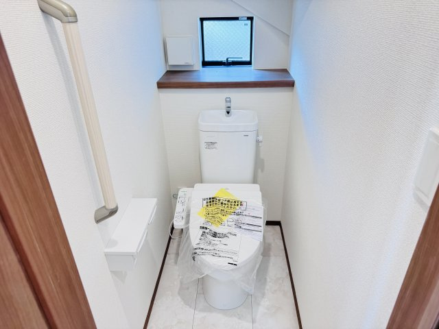 葛飾区東水元５丁目新築戸建【東水元小学校：5分】のその他|温水洗浄暖房便座つきトイレ