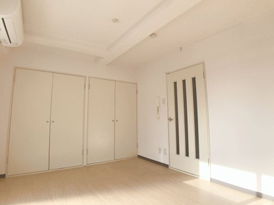 【居間・リビング】 | ラ・メゾン・ヴェール【名古屋市賃貸・エレベーター】