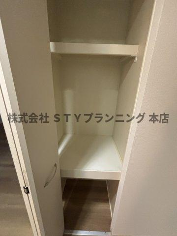 仲介手数料0円！シャルム本郷の収納