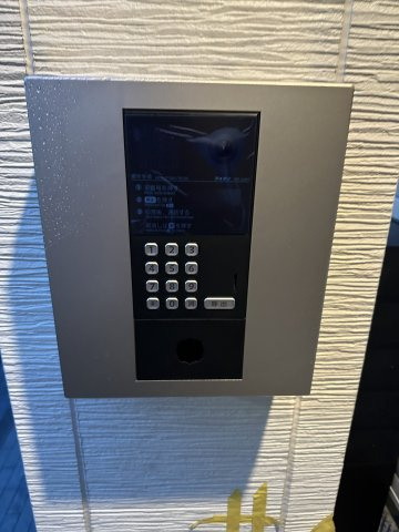 稲城市東長沼のアパートのセキュリティ