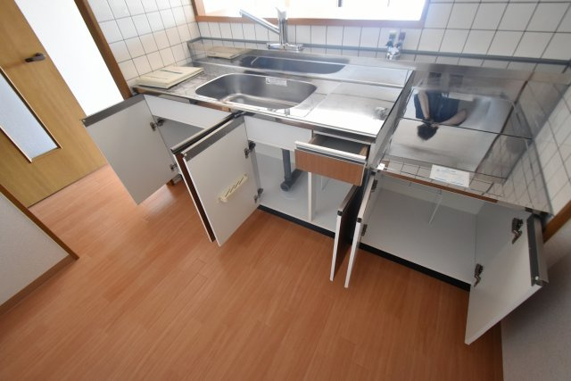 ウエストヒルズⅠのキッチン