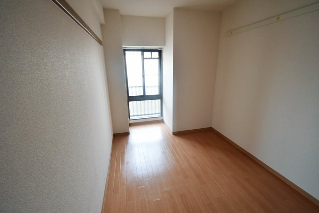 ウエストヒルズⅠの洋室|5.5帖洋室