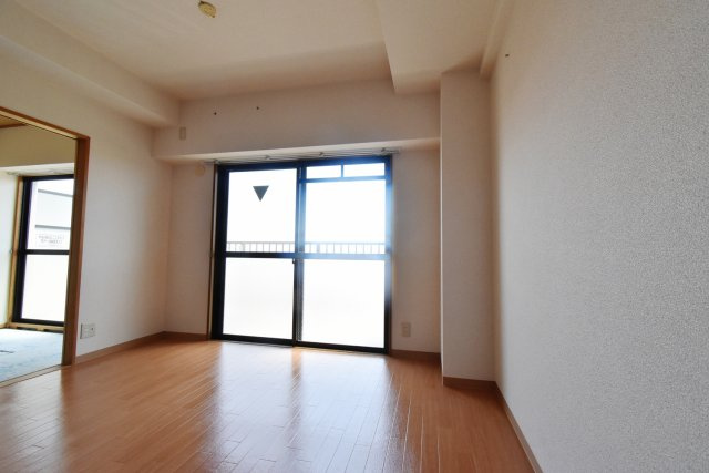 ウエストヒルズⅠの居間・リビング