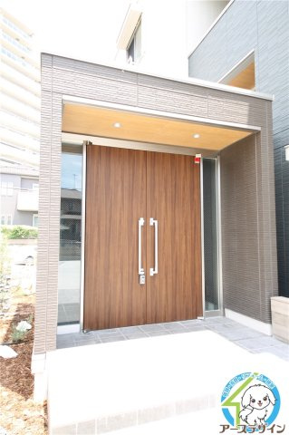 グラン　セレーナ　オオクボのエントランス