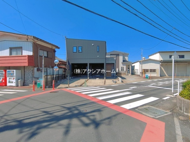 所沢市久米・全1棟　新築一戸建　～ガレージハウス～の前面道路含む現地写真|2026年8月25日撮影