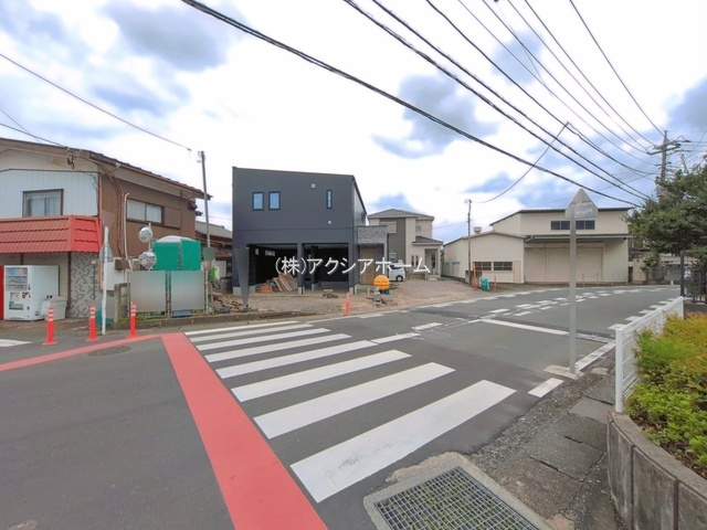 所沢市久米・全1棟　新築一戸建　～ガレージハウス～の前面道路含む現地写真|現地写真（2026年7月7日撮影）